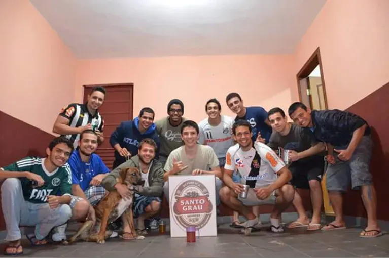 Churrasco de integração entre bixos e veteranos da Santo Grau em 2013